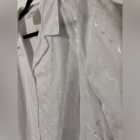 Vintage Button Up Short Sleeve - Picture 3 of 10